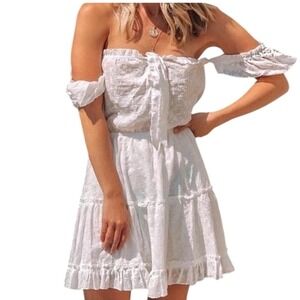 Polly White Eyelet Lace Tiered‎ Mini Dress Ruffle Sleeve Size 4 Cottagecore